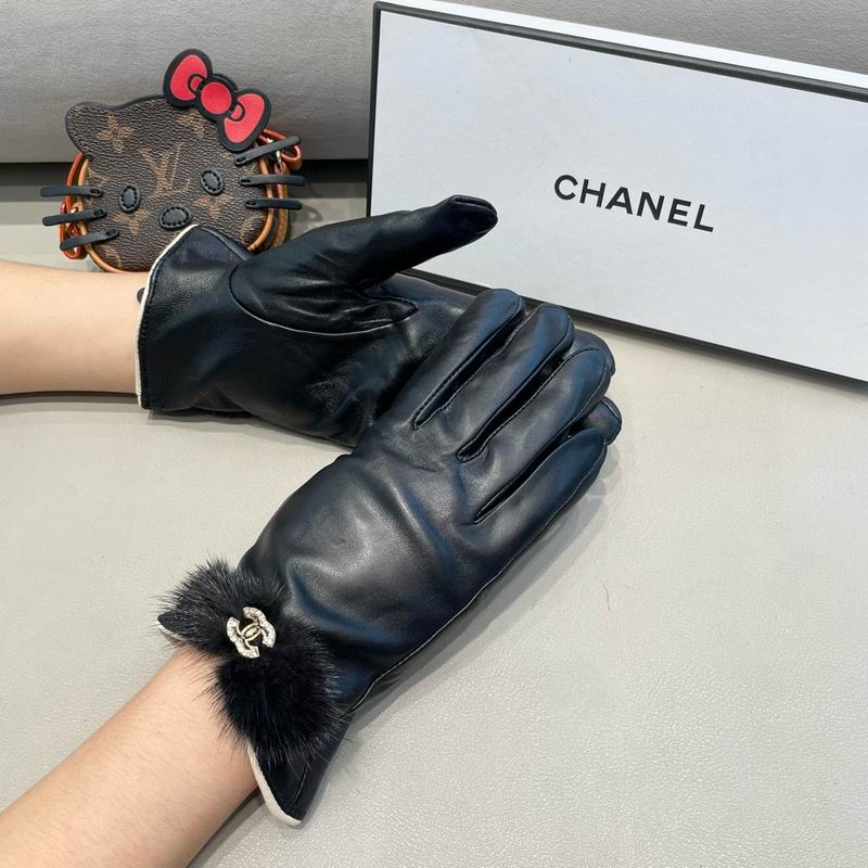 Chanel Gloves M L 012202